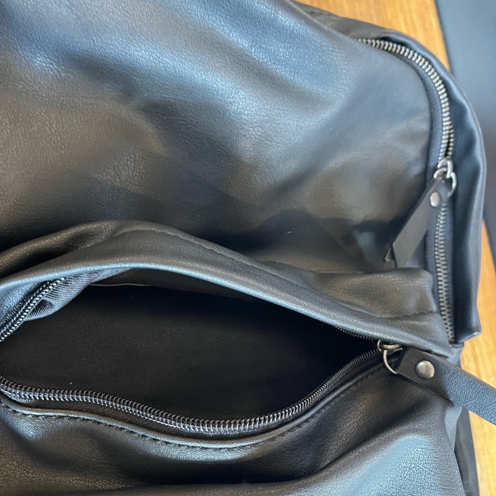 Universal Thread Black Backpack - image 4